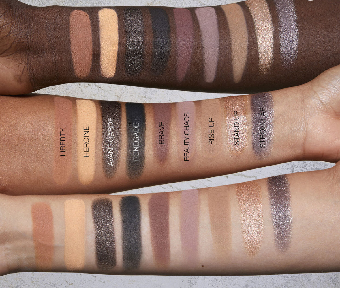 Huda beauty Pretty Grunge Eyeshadow Palette