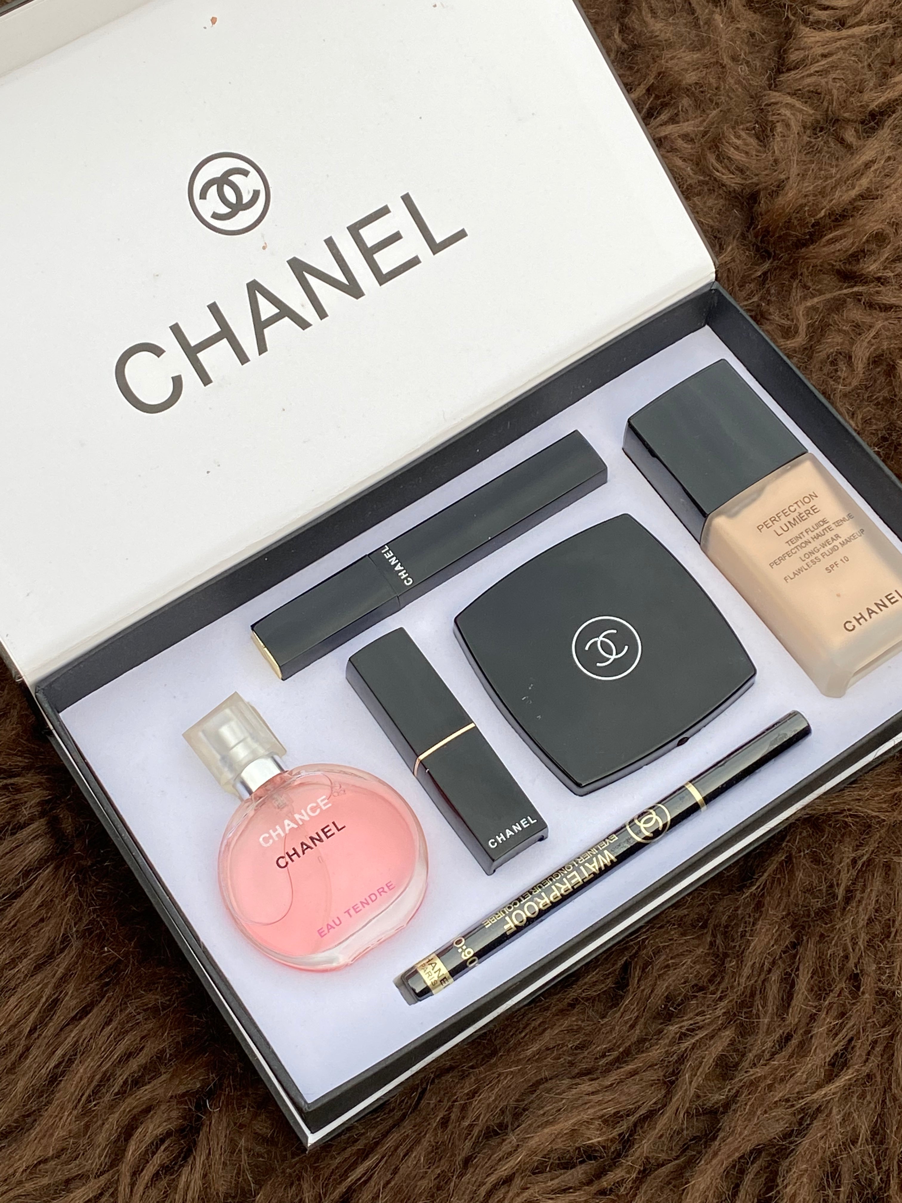 CHANEL GIFT SET 6in1