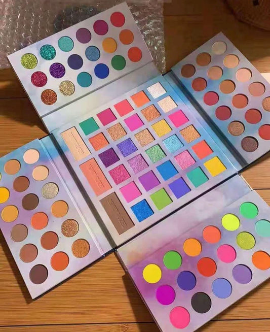 PASTEL PARADISE EYESHADOW KIT